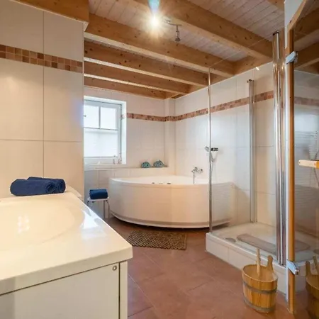 Captain's Comfortable Greetsiel