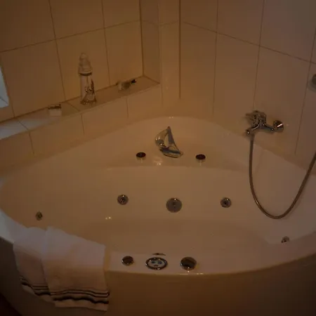 Captain's Comfortable *