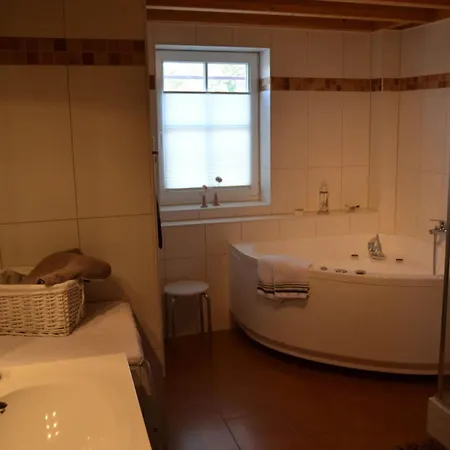 Captain's Comfortable